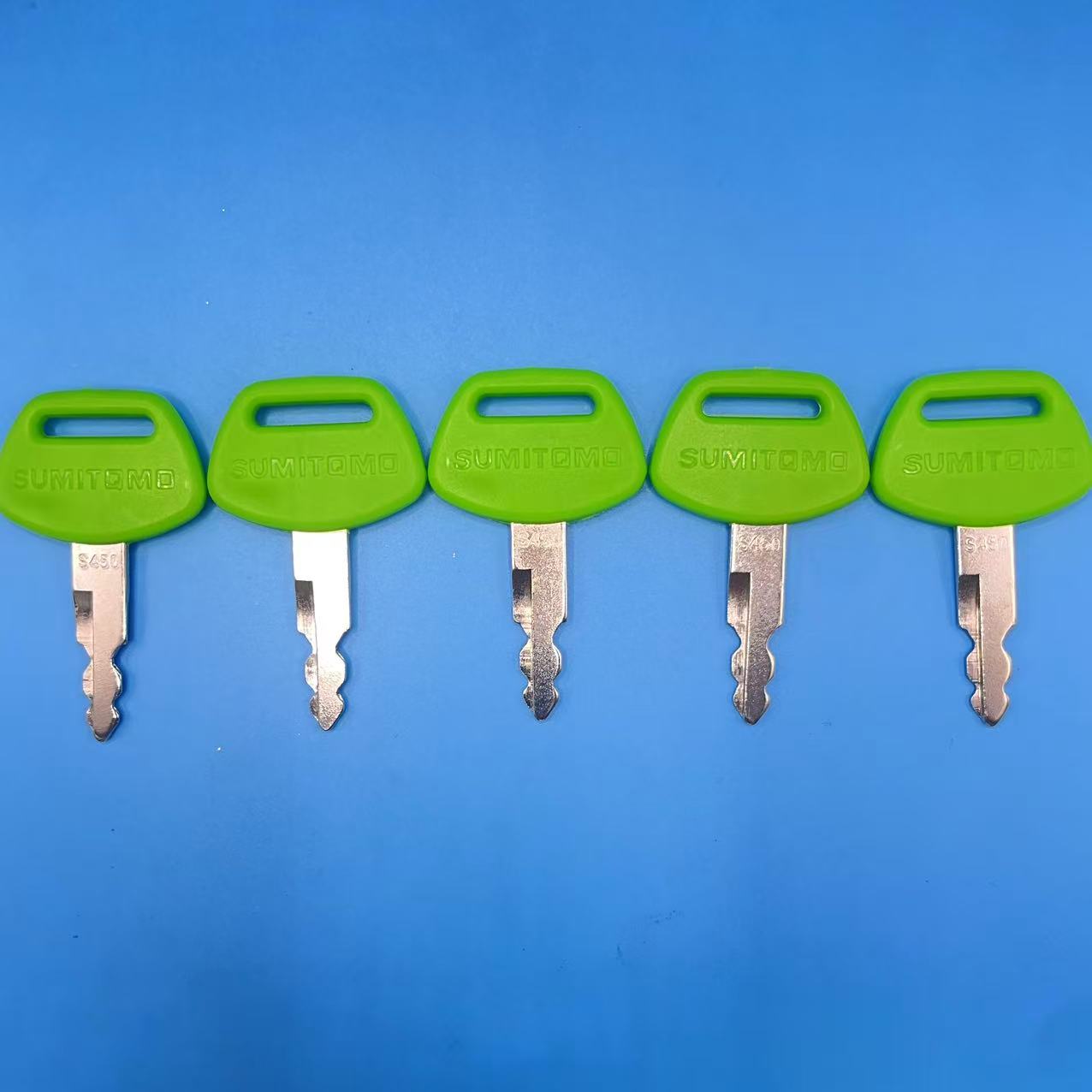 1/5/10PCS Green S450 Excavator - Heavy Equipment Logo のレビューと価格