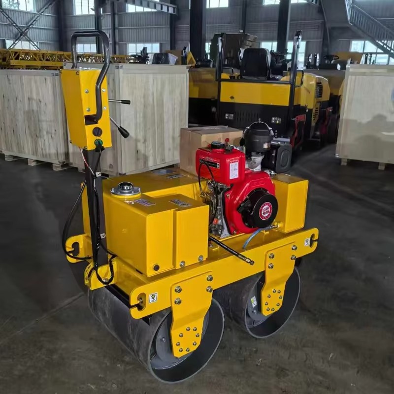 Compactor Road Roller Vibrator - Heavy Equipment In Construction のレビューと価格